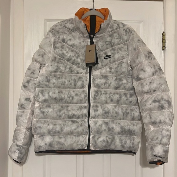 Nike Thermore Reversible Jacket - Picture 2 of 7